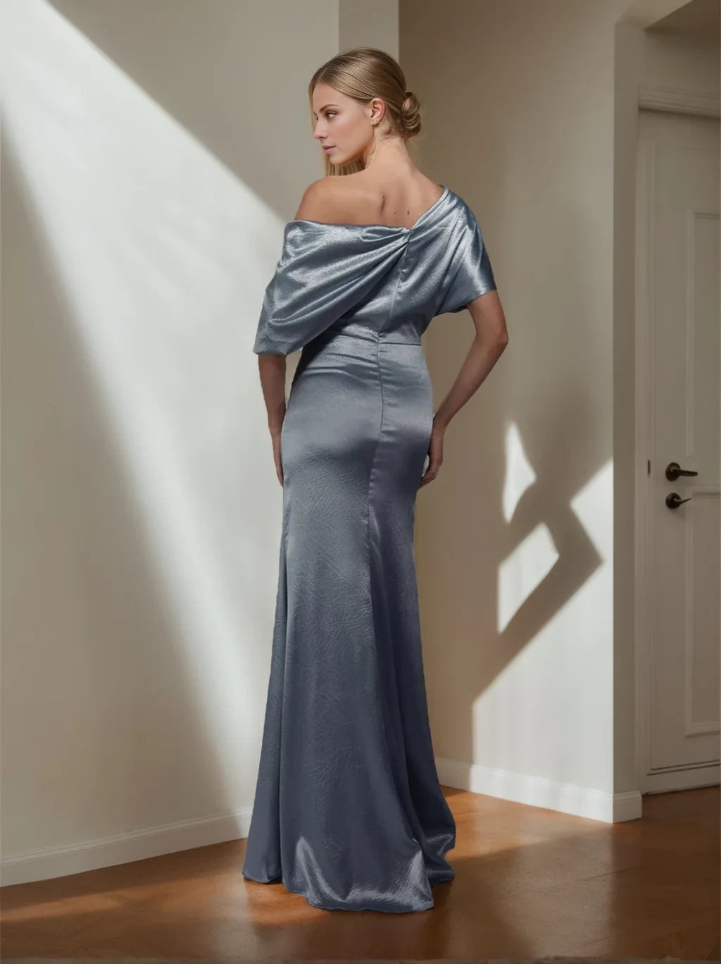 A-Line/Princess One-Shoulder Short Sleeves Side Slit  Floor-Length Evening Dress