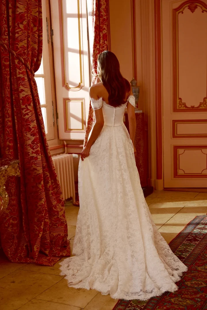 Alençon Lace A-Line Gown with Detachable Off-The-Shoulder Straps Wedding Dresses