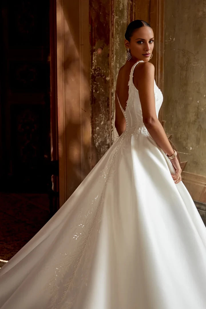 Ball Gown with Corset Bodice Basque Waist Wedding Dresses