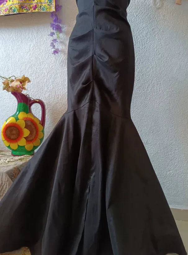 Black Off-The-Shoulder Ruched Mermaid Maxi Gown