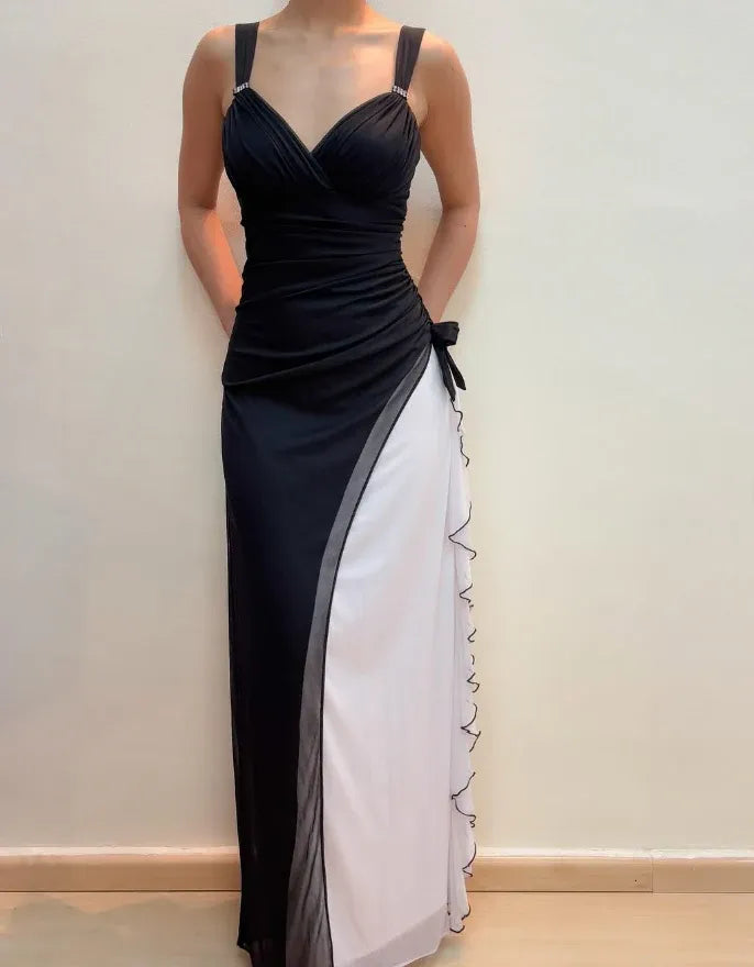 Black and White Colorblock Spaghetti Strap Sweetheart Ruched Maxi Gown with Ruffle