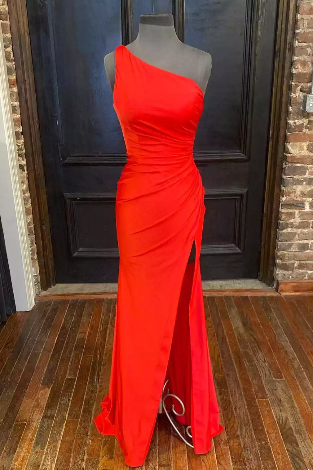Bold Scarlet One-Shoulder Mermaid Gown with Cutout Back & Ruched Detailing
