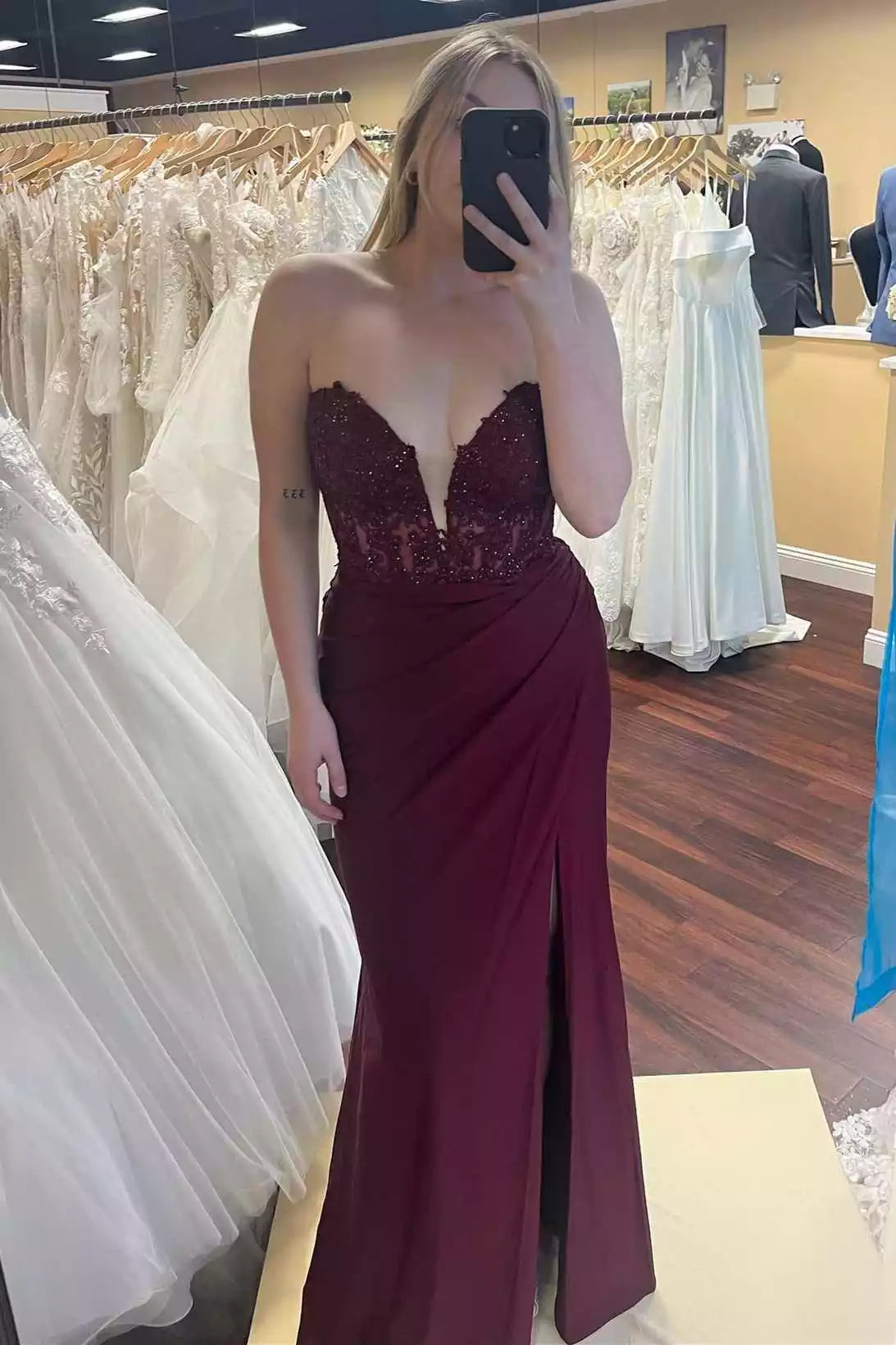 Burgundy Lace & Chiffon Strapless Gown – Elegant & Glittering Evening Party Dress