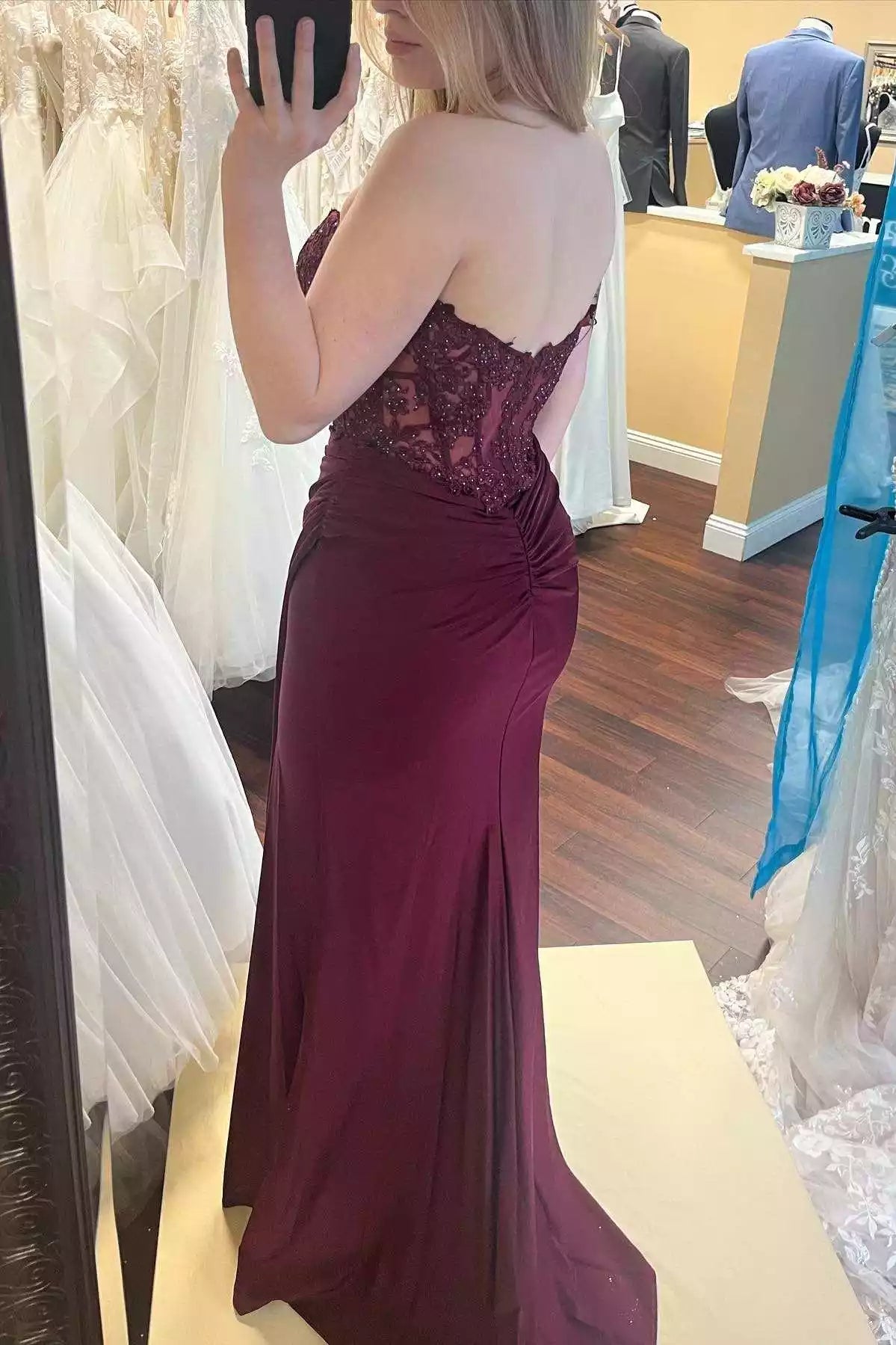 Burgundy Lace & Chiffon Strapless Gown – Elegant & Glittering Evening Party Dress