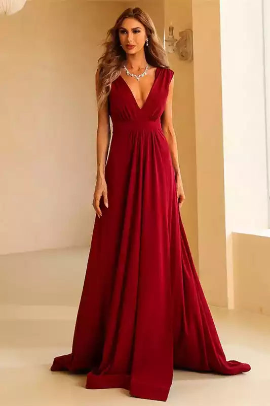 Burgundy Sleeveless Deep V-Back Gown – Elegant & Refined Evening Party Dress