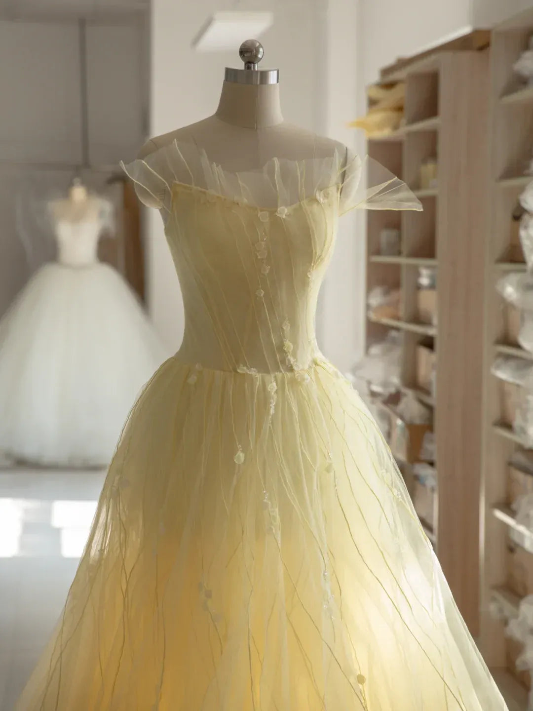 Butter Yellow Tulle Ball Gown – Off-Shoulder Floral Embellished Formal Dress for Prom & Wedding