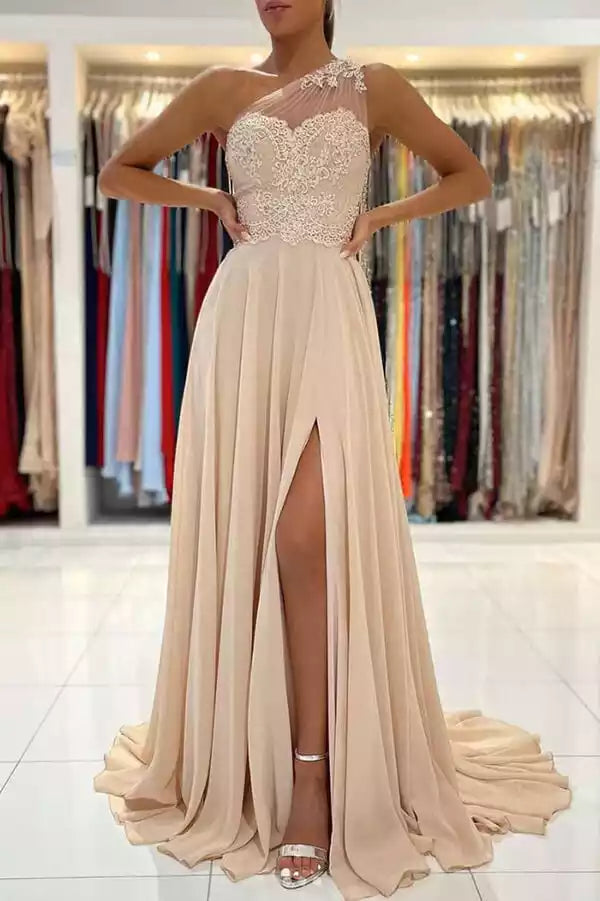 Champagne One-Shoulder Lace Sheer Slit Train Long Gown – Elegant & Romantic Evening Party Dress