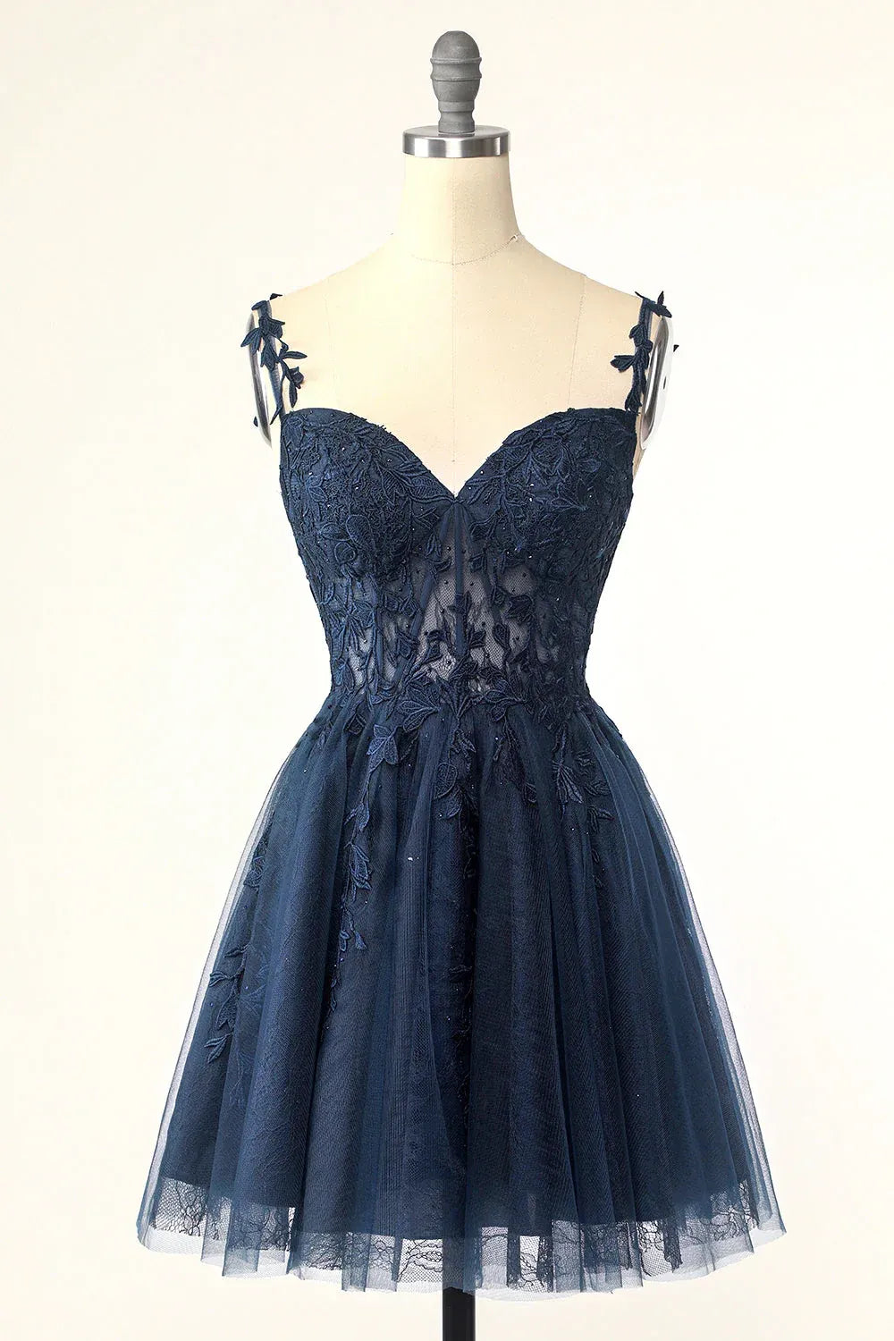 Charming A-Line Sweetheart Floral Lace Navy Blue Homecoming Dresses
