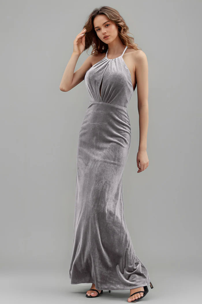 Chic Mermaid Halter-Neck Keyhole-Front Tie-Back Floor-Length Bridesmaid Dresses