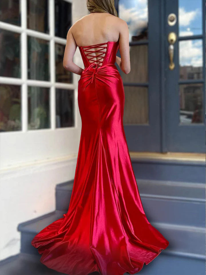 Classic Sheath/Column Sleeveless Crisscross Back Court Train Evening Dress With Split Side