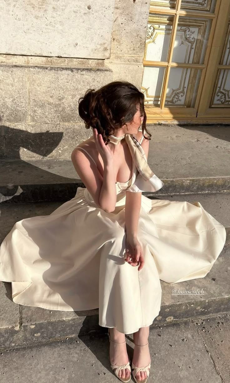 Cream Spaghetti Strap Sweetheart Neck Fit-and-Flare Midi Dress