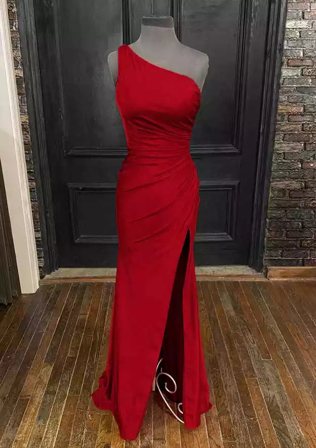 Crimson Red Asymmetric-Strap Mermaid Gown – Sleek & Alluring Evening Party Dress