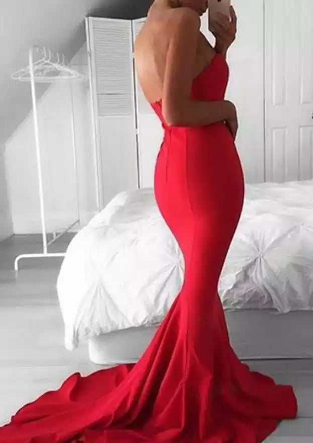 Crimson Red Strapless Mermaid Gown – Bold & Alluring Evening Party Dress
