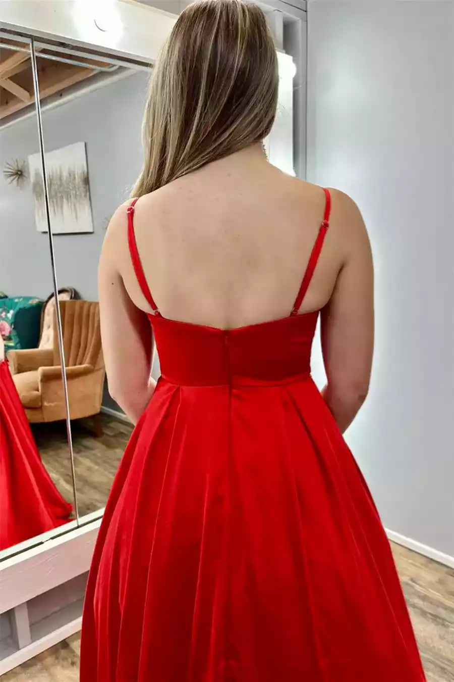 Crimson Satin Spaghetti-Strap Ball Gown – Elegant & Regal Evening Party Dress
