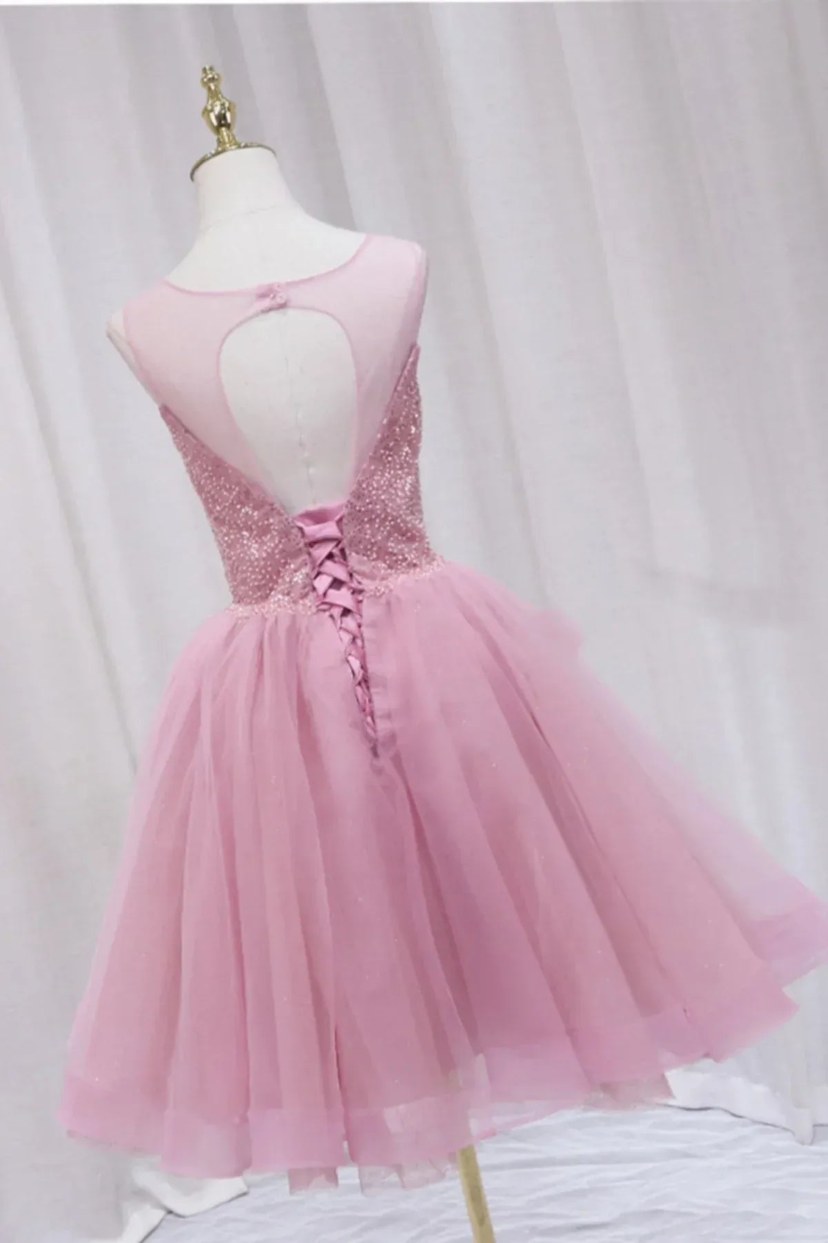 Dusty Pink Illusion Neck Beaded Keyhole Tulle Short Homecoming Dress