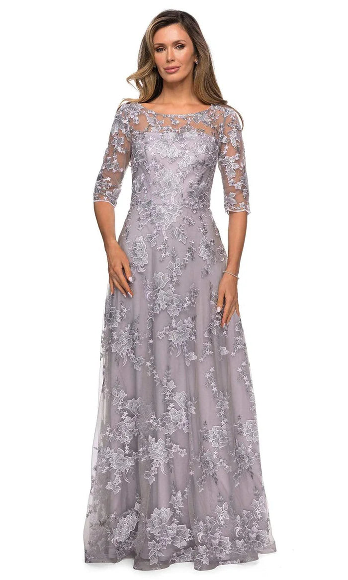 Elegant A-Line Boat-Neck Three-Quarter-Sleeve Lace-Back Dusty-Silver Floral-Embroidered Tulle Floor-Length Mother of the Bride Dresses