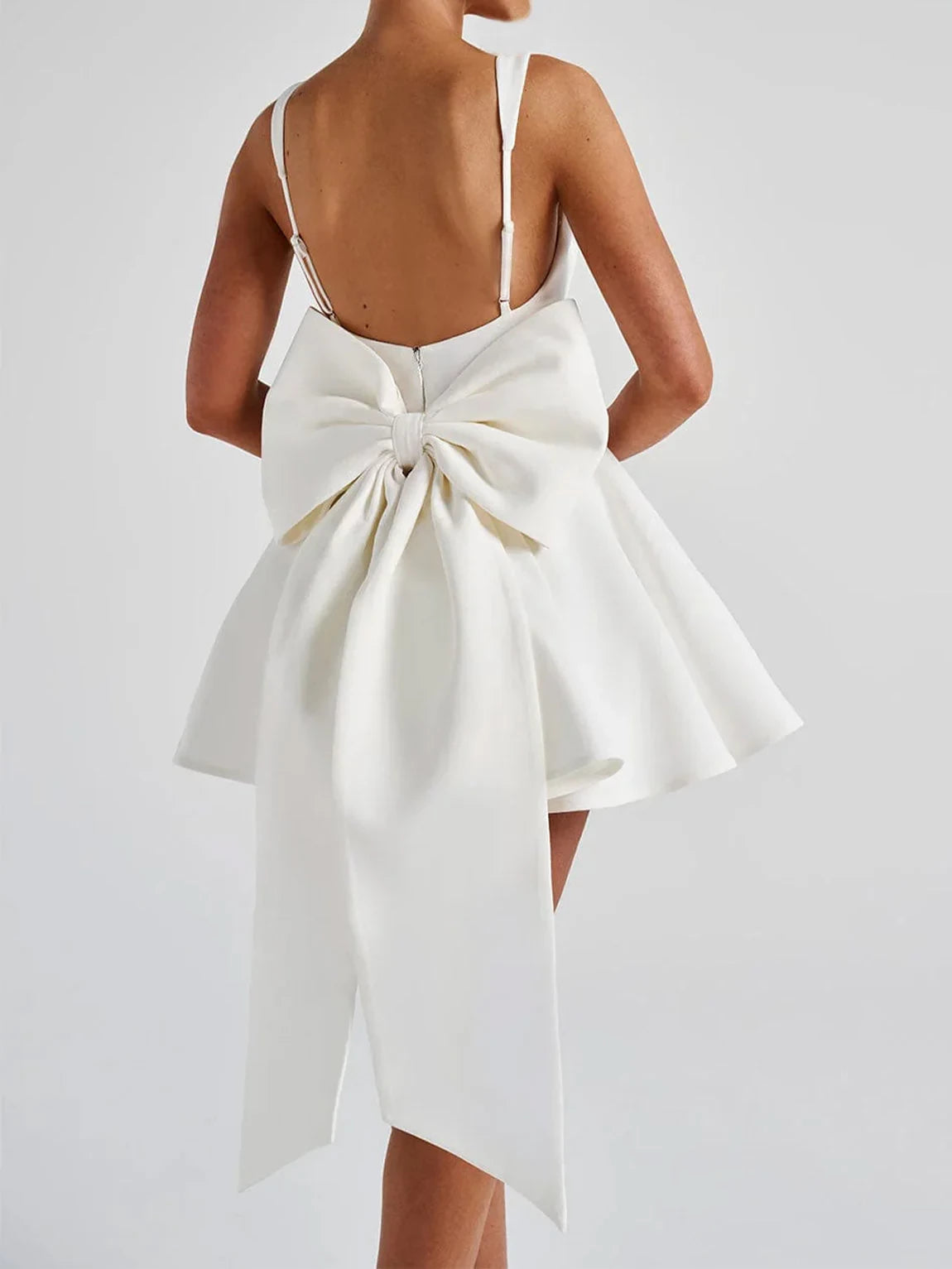 Elegant A - Line Square Neck Sleeveless Bow Back Mini Length Homecoming Dresses