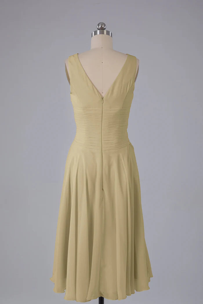 Elegant A-Line V-Neck Sleeveless Beaded-Belt Knee-Length Bridesmaid Dresses