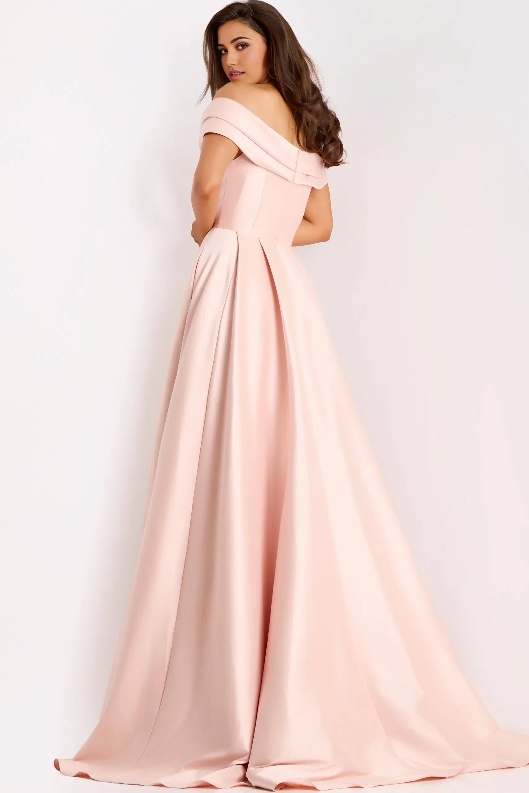 Elegant Ball Gown Off-Shoulder Pocket-Accent Long Length Evening Dresses