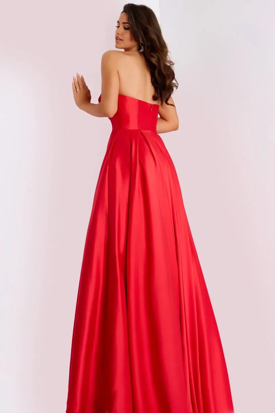 Elegant Ball Gown Strapless Pocket-Accent Long Length Evening Dresses