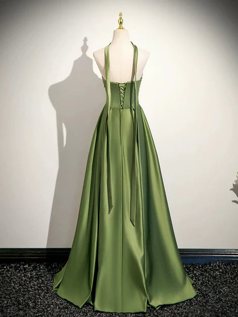 Elegant Ballgown Halter-Neck Satin Ruched Lace-Up Back Floor-Length Evening Dresses
