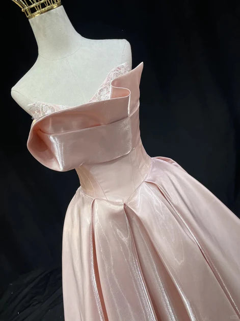 Elegant Ballgown Strapless Satin Ruffled Lace-Trim Back-Zip Floor-Length Evening Dresses