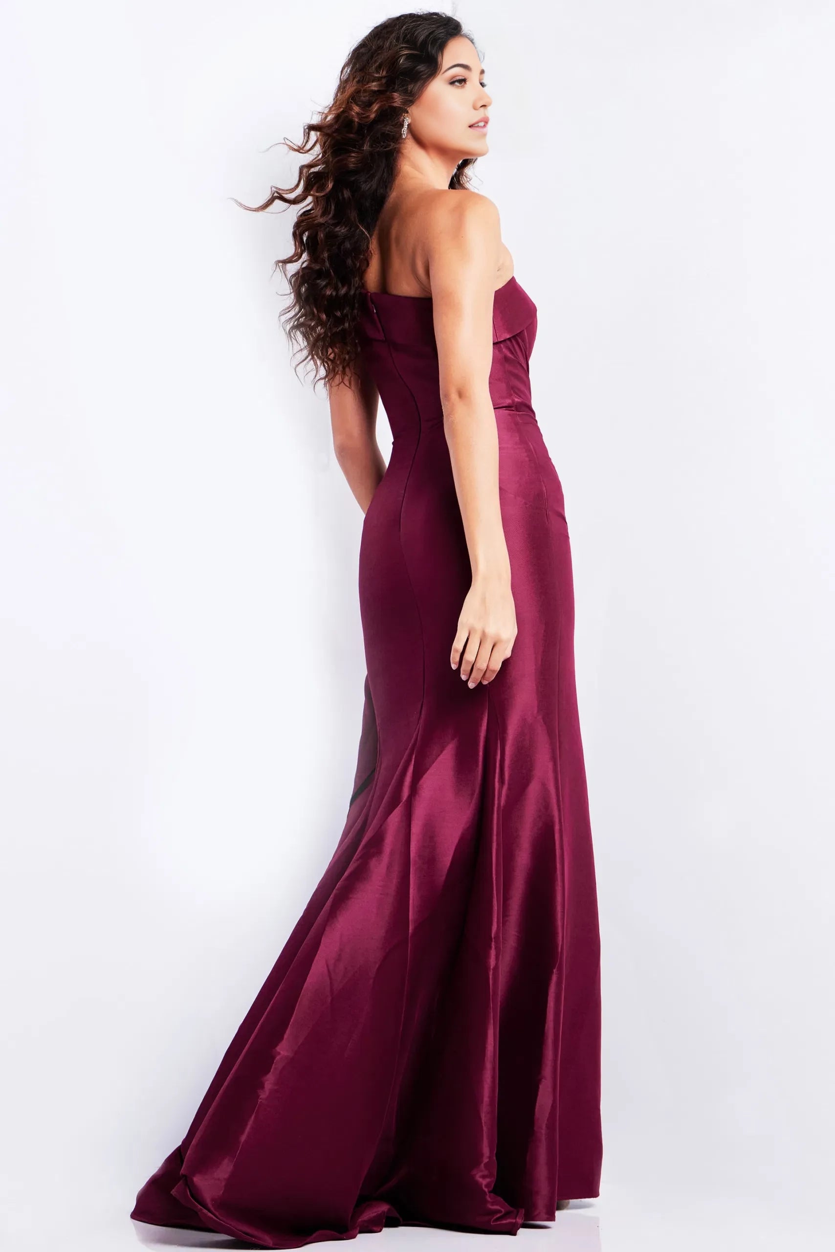 Elegant Mermaid Off-Shoulder Ruffle-Accent Long Length Evening Dresses
