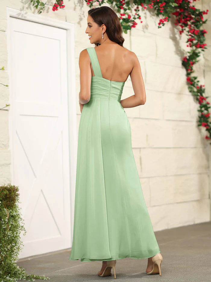 Elegant Mermaid One-Shoulder Ruched-Bodice Open-Back Floor-Length Bridesmaid Dresses