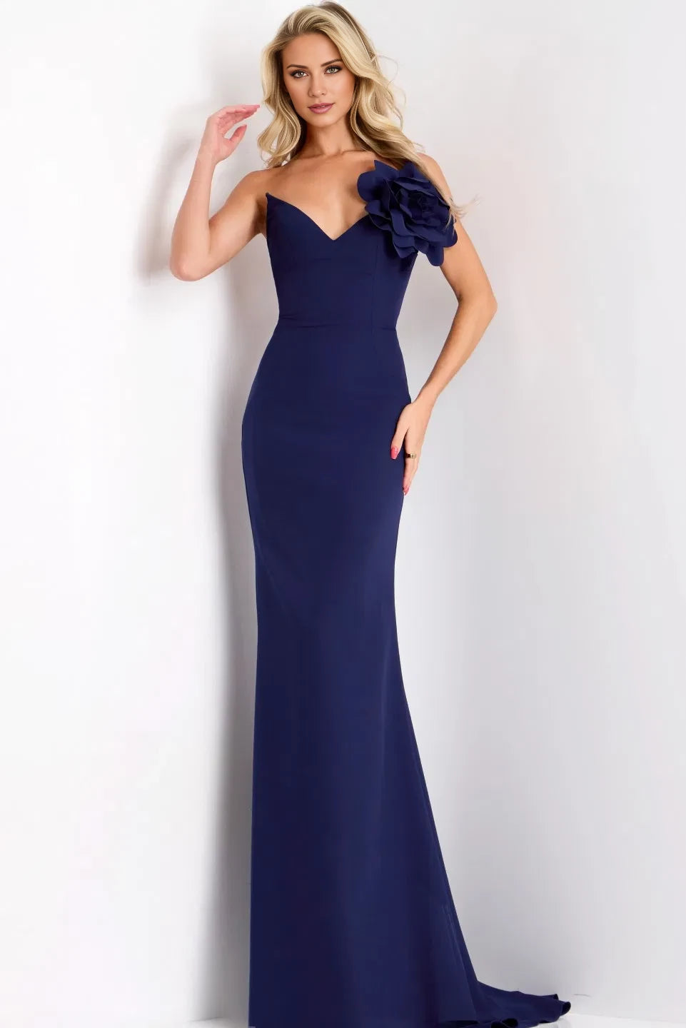 Elegant Mermaid One-Shoulder Sleeveless Open-Back Long Length Evening Dresses