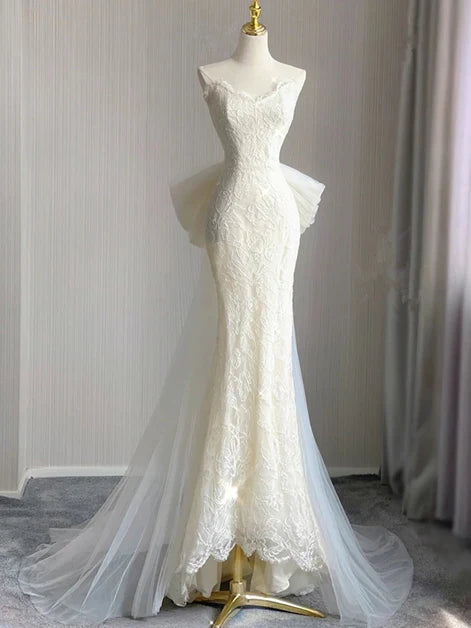 Elegant Mermaid Spaghetti-Strap Lace Oversized-Bow Lace-Up Back Train Length Evening Dresses