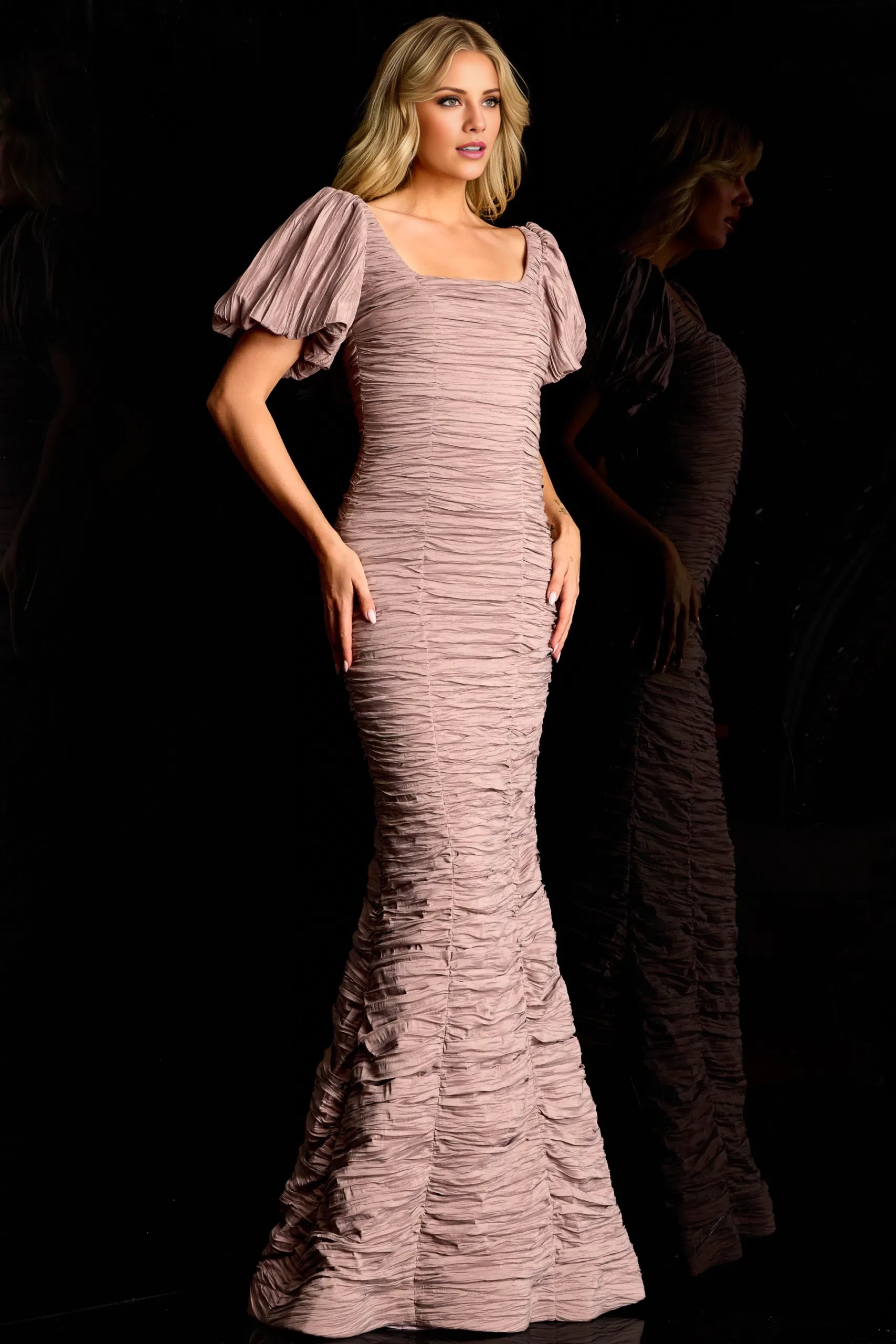 Elegant Mermaid Square Neck Textured Puff-Sleeve Long Length Evening Dresses
