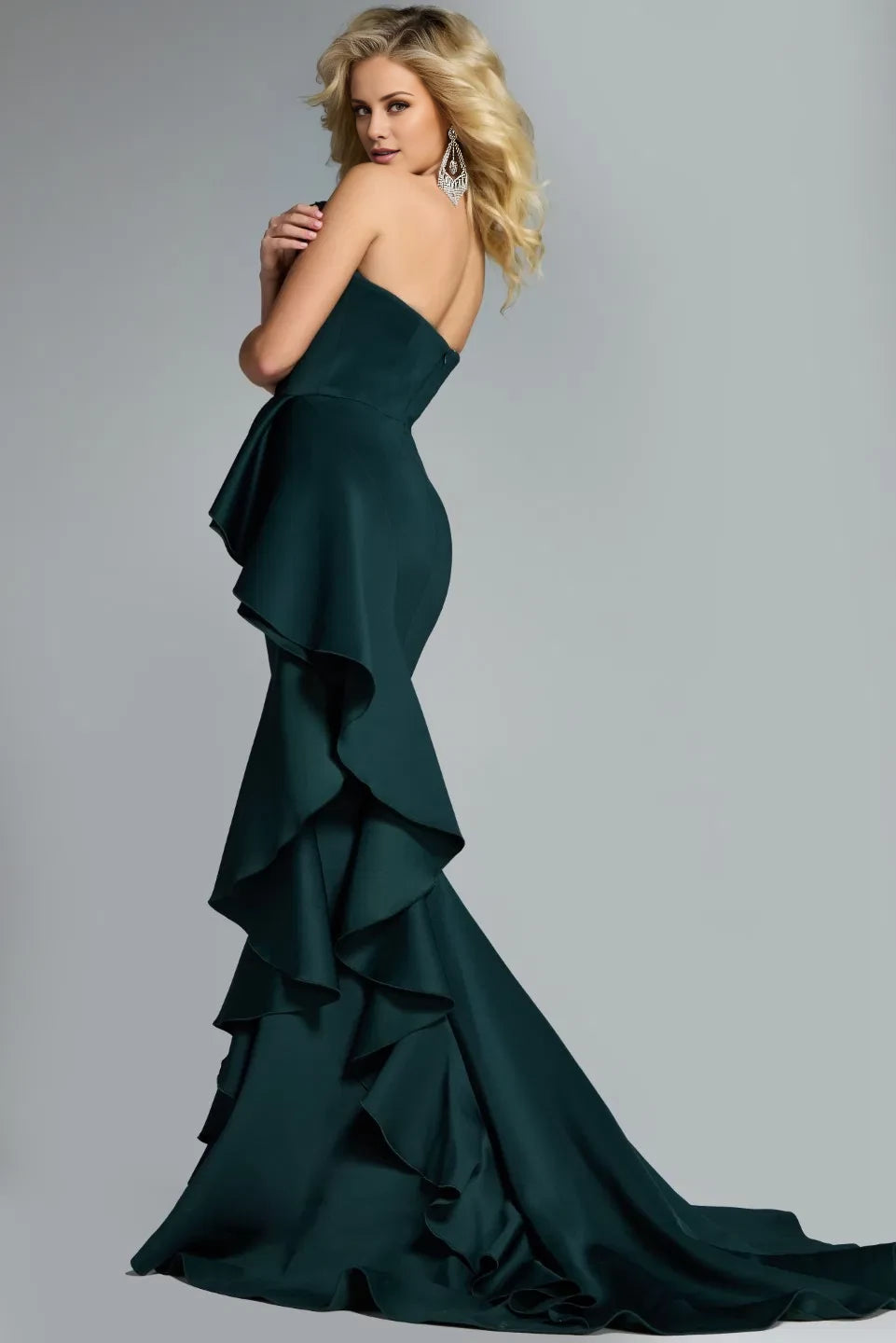 Elegant Mermaid Strapless Ruffle-Accent Long Length Evening Dresses