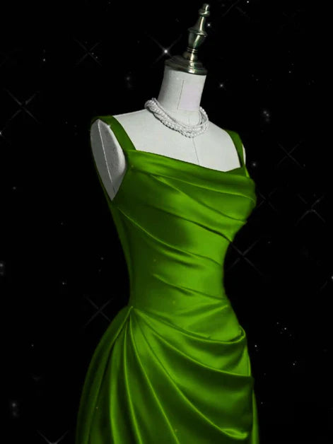 Elegant Sheath Square-Neck Satin Ruched Spaghetti-Strap Back-Zip Train Length Evening Dresses