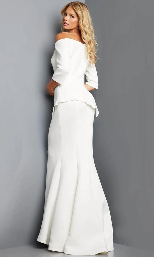 Elegant Two-Piece Mermaid Off-Shoulder Three-Quarter-Sleeve Open-Back White Crepe Floor-Length Mother of the Bride Dresses