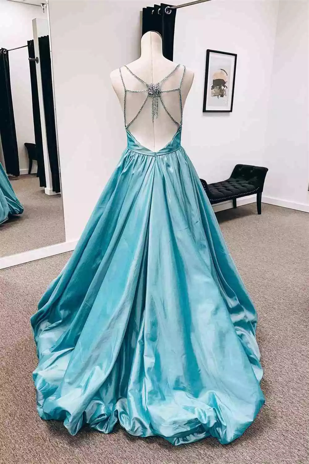 Elegant A-line V-neck Beaded-Strap Open-Back Floor-Length Formal Gown