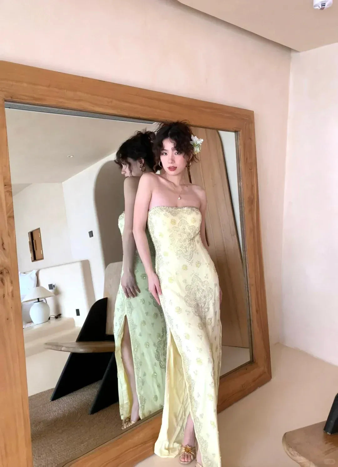 Elegant Gold Embroidery Pale Yellow Chiffon Strapless Sweetheart Neckline Gown
