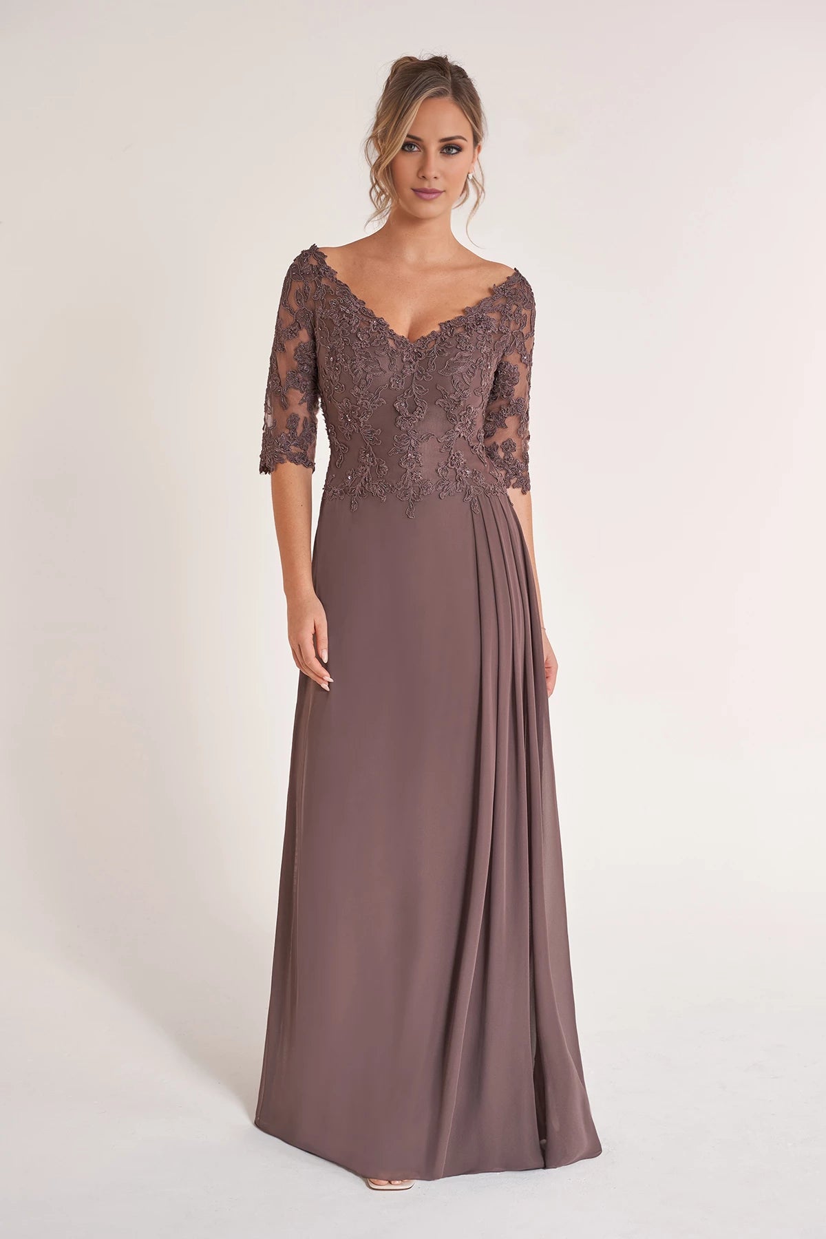 Elegant Lace and Chiffon A-Line Gown with Portrait Neckline and Three-Quarter Sleeves Mother of the Bride Dresses