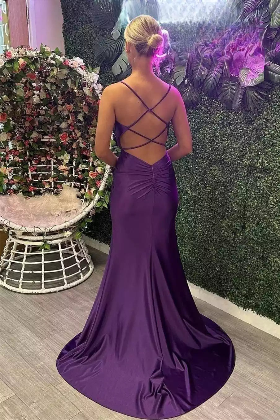 Elegant Mermaid Spaghetti-Strap Crisscross-Back Slit Floor-Length Formal Gown