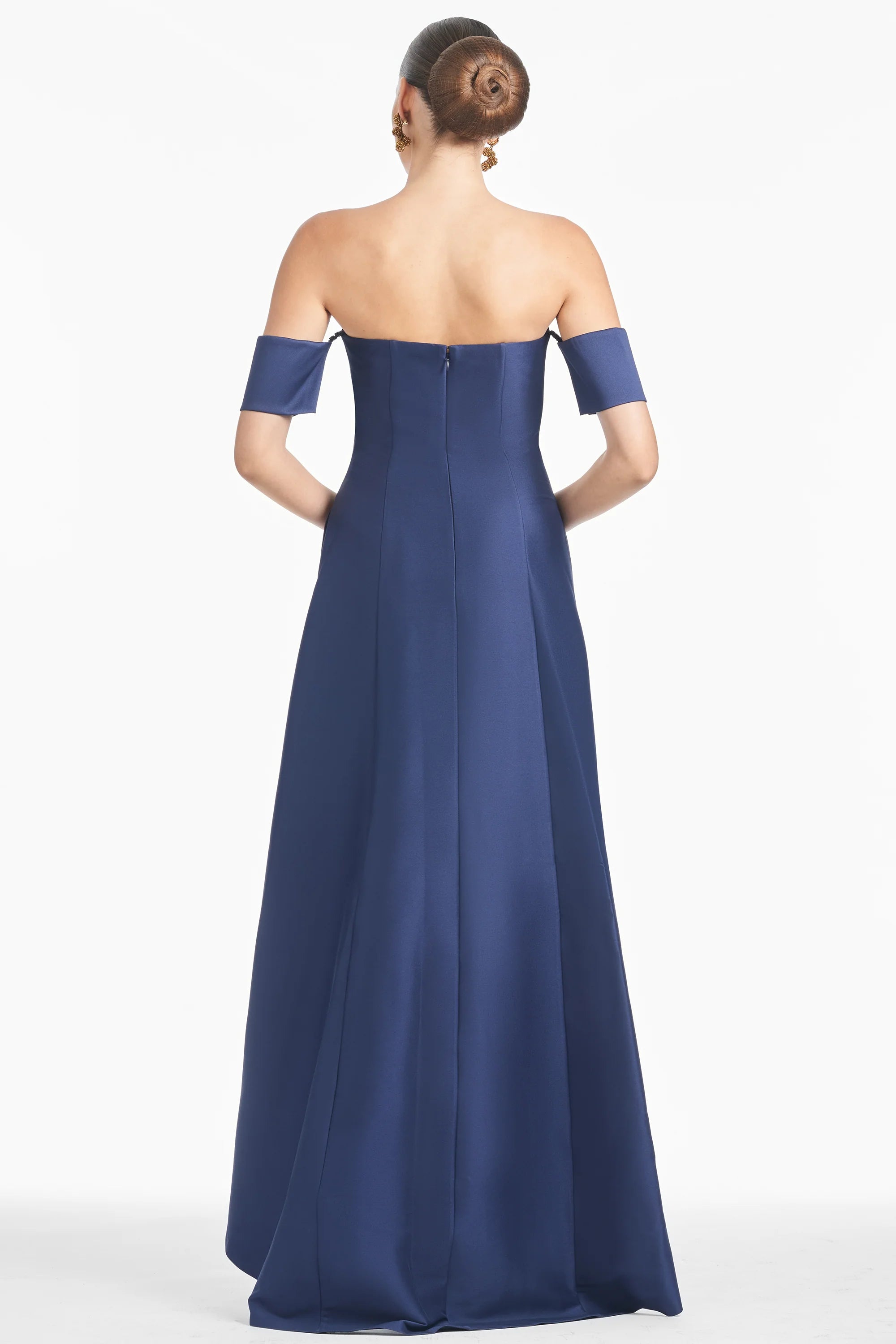 Elegant Navy & Black Satin Mother of the Bride Dresses with Off-the-Shoulder Neck, Short Sleeves and High-Low Hem