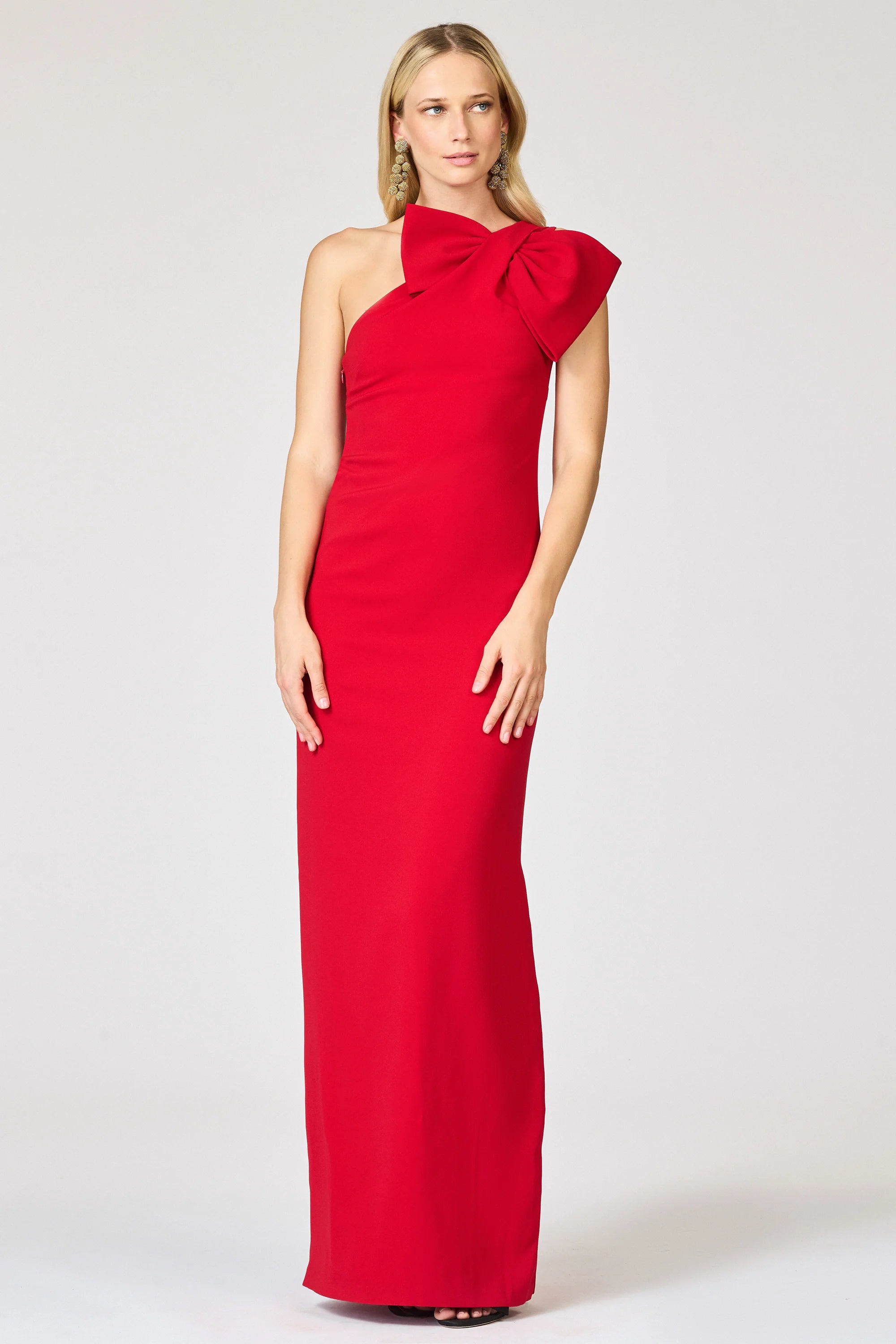 Elegant One-Shoulder Mother of the Bride Dresses with Oversized Bow Accent, Side Slit Design and Form-Fitting Crepe Column Maxi Silhouette Formal Gown