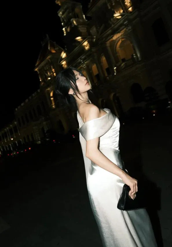 Elegant Sheath One-Shoulder Draped Capelet Floor-Length Prom Dresses