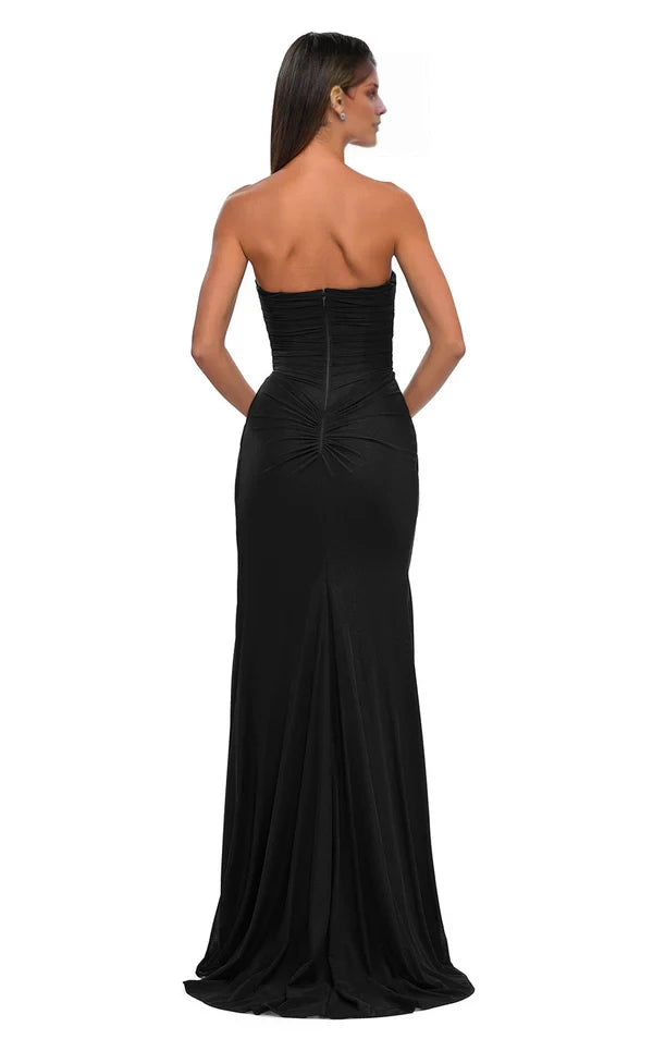 Elegant Strapless Sweetheart Neckline Ruched Trumpet Dress Evening Dresses