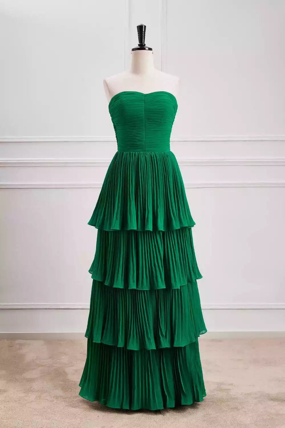 Emerald Chiffon Strapless Tiered-Pleated Gown – Romantic & Airy Evening Party Dress