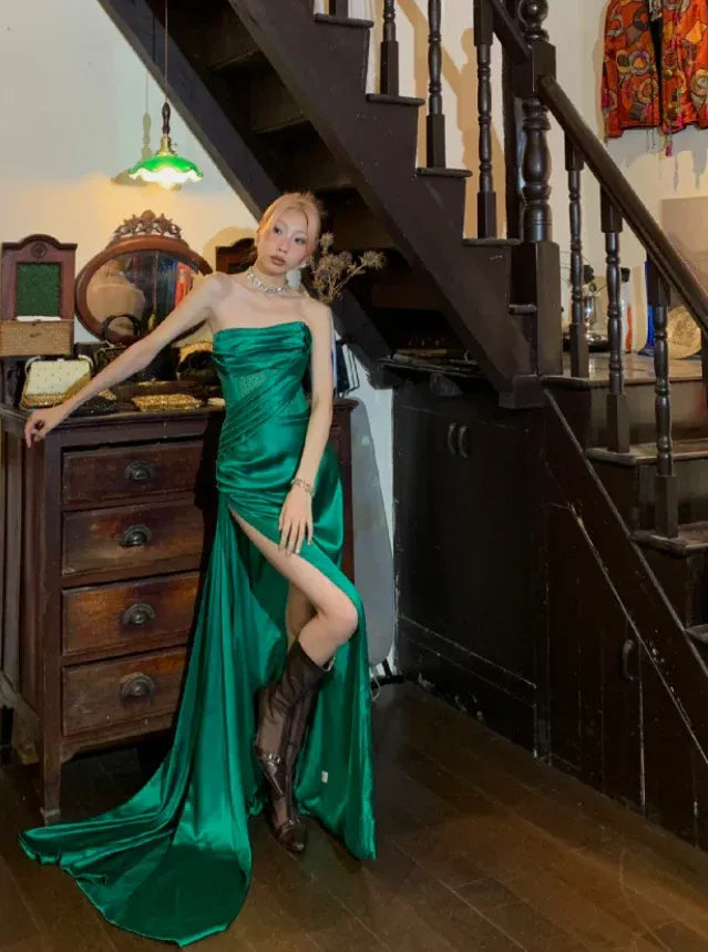 Emerald Green Satin Maxi Gown – Strapless Ruched Bodice Formal Dress with High Slit and Train