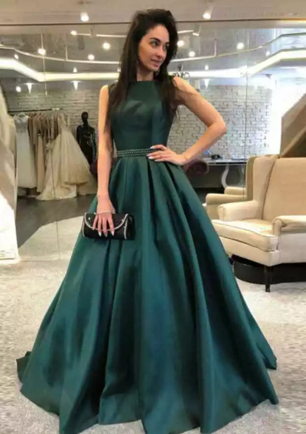 Emerald Green Satin Sleeveless Open-Back A-Line Gown – Luxurious & Sophisticated Evening Party Dress