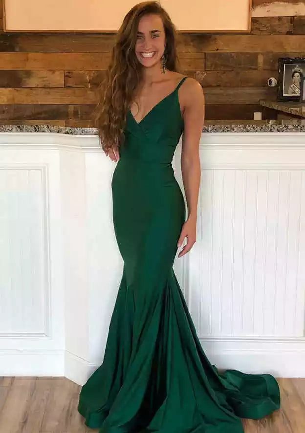 Emerald Green Satin Spaghetti Strap Mermaid Gown – Bold & Sleek Evening Party Dress
