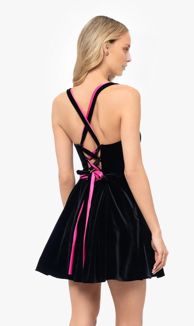 Fashion A-Line Spaghetti Straps Sleeveless Crisscross Back Velvet Short-Mini Homecoming Dress