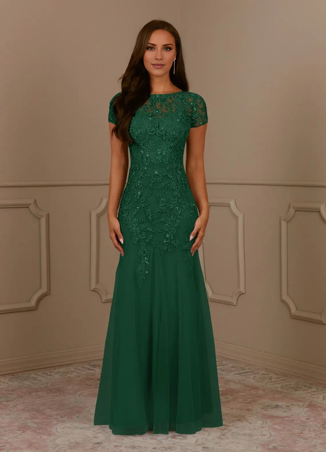 Fashionable Mermaid Scoop Neck Short Sleeve Back Zip Floor-Length Mother of the Bride Dress