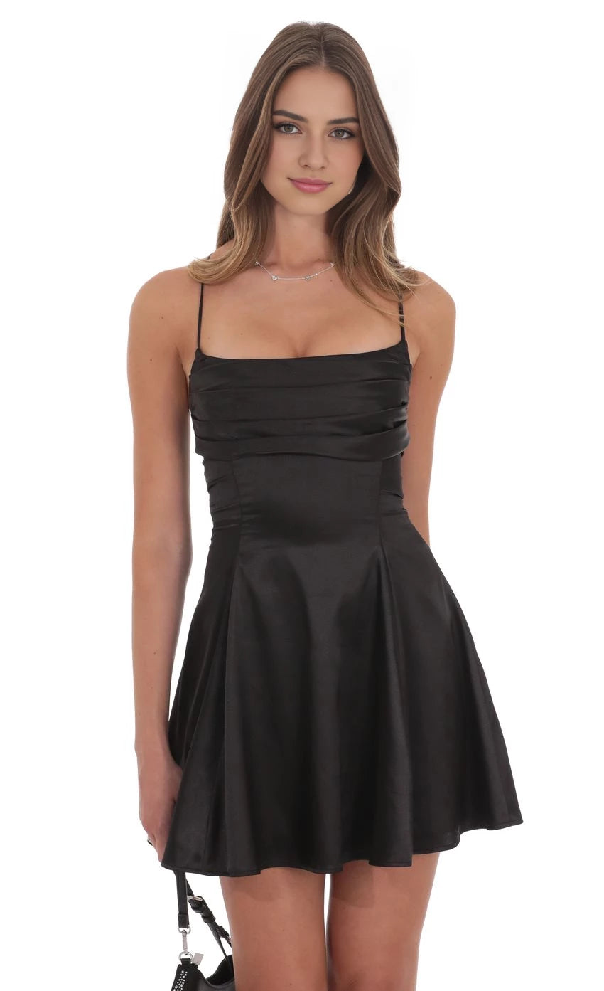 Glamorous A-Line Square-Neck Satin-Spaghetti-Strap Lace-Up Back Short Length Homecoming Dresses