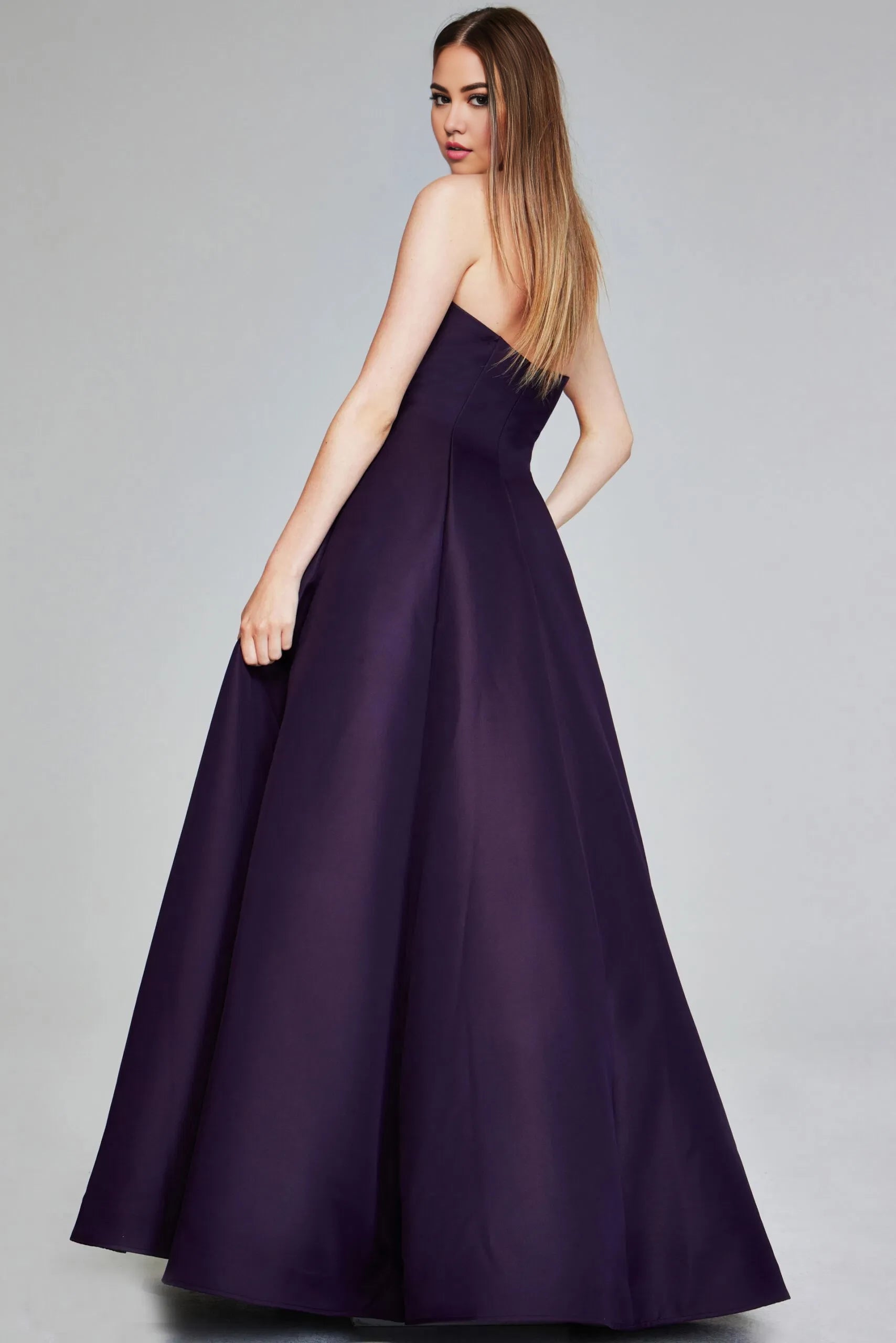 Glamorous A-Line Strapless Structured-Satin Long Length Evening Dresses